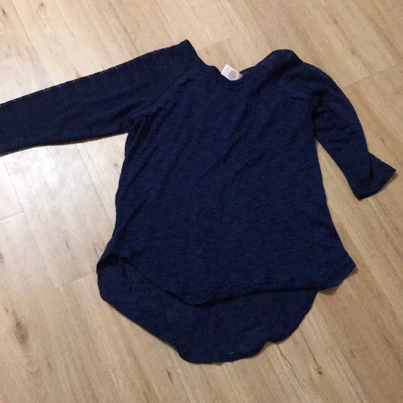 Girls plus navy high-low sweater size XXL plus. - Picture 1 of 3